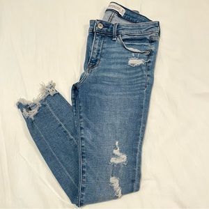 Abercrombie & Fitch Super Skinny Ankle Jeans